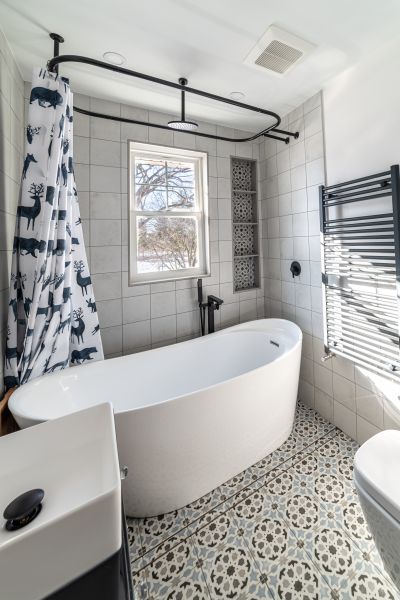 Cost of Bathtub Renovation in Davis